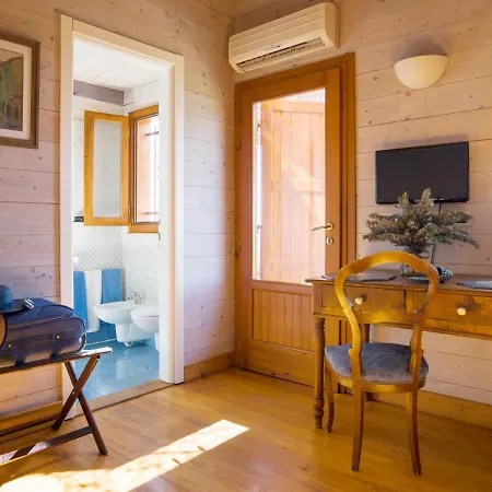 Landhuis Natta Di Monte Tabor *