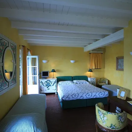 Landhuis Natta Di Monte Tabor *