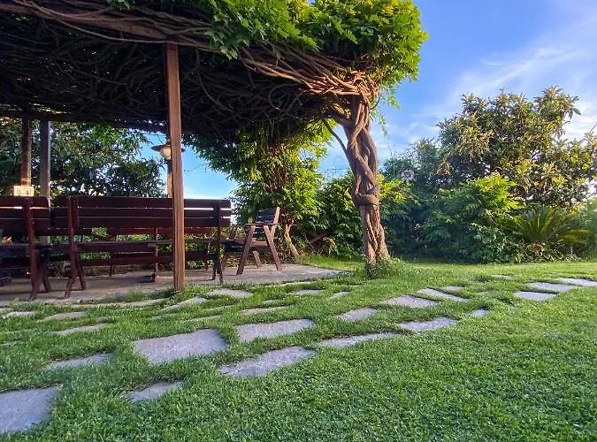 Agriturismo Natta Di Monte Tabor منزل ريفي سيلي ليجور