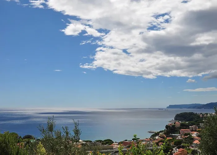 Agriturismo Natta Di Monte Tabor منزل ريفي *